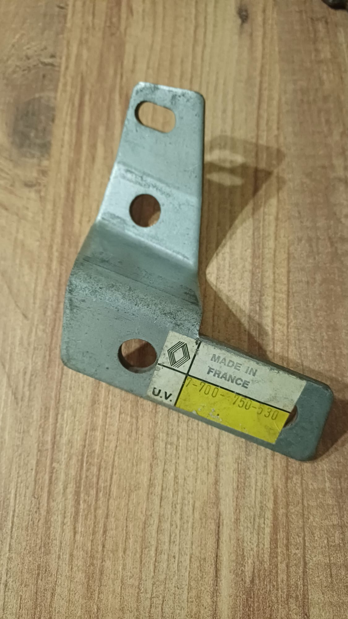 Renault 9 Sol Ön Tampon Demiri